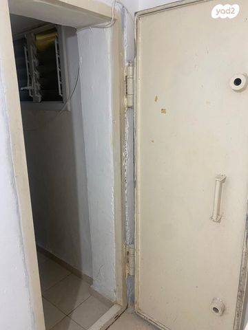 מרתף/ פרטר, אורן 1, שדי חמד, שדי חמד