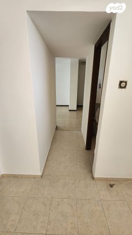 דירה, גאולים 48, נאות שושנים, חולון