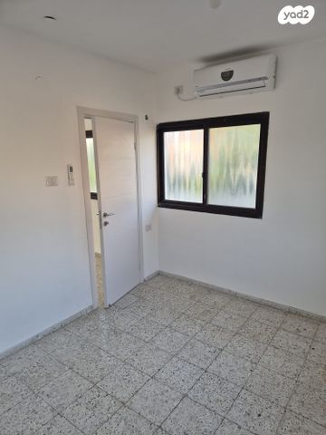 בית פרטי/ קוטג', מהרי"ץ 3, נחליאל, חדרה