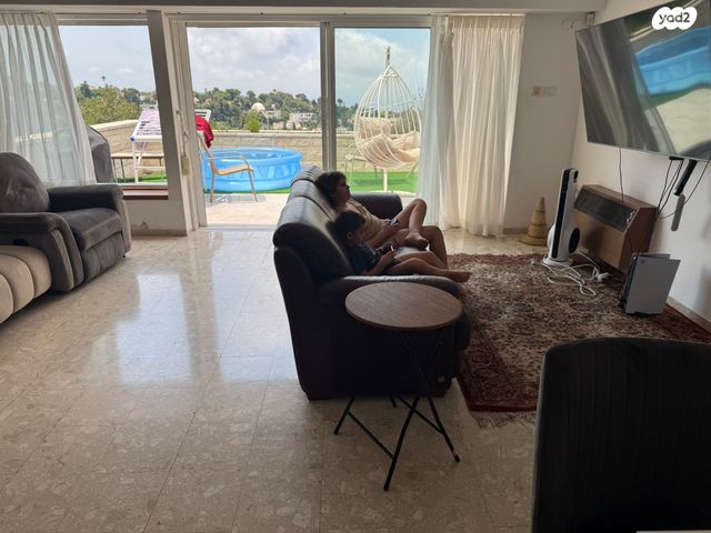 סאבלט, גולדה מאיר 17, רמת גולדה, חיפה