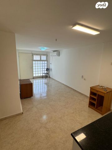 יחידת דיור, הבושם 40, עין חמד (י"א), מבשרת ציון