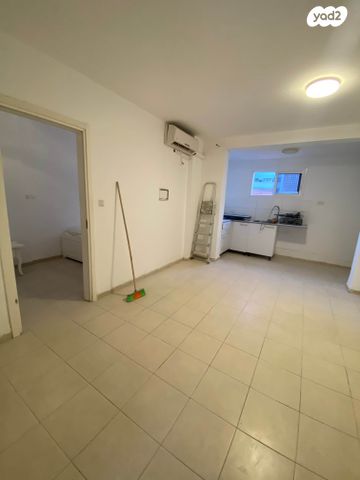 יחידת דיור, יהודה הלוי 11, היובל, אור עקיבא