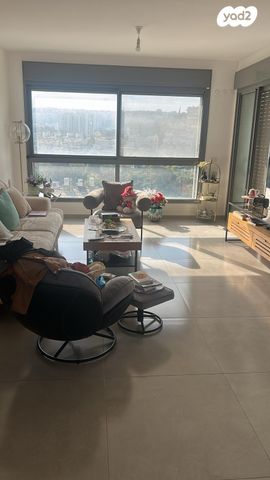 דירה, האסיף 8, כרמל מרכזי - שד' קיש, חיפה