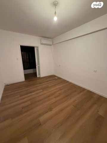 דירה, ההסתדרות 92, נאות שושנים, חולון