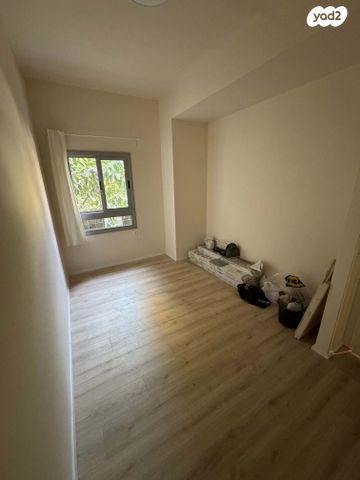 דירה, עמנואל הרומי 1, הצפון הישן - צפון, תל אביב יפו