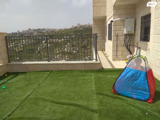 דירה, יצחק רפאל 12, חומת שמואל, הר חומה, ירושלים