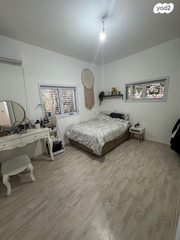 דירה, אוסישקין 3, אגרובנק, חולון