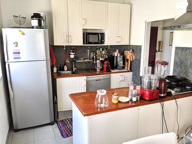 סאבלט, בוגרשוב 77, הצפון הישן - דרום, תל אביב יפו