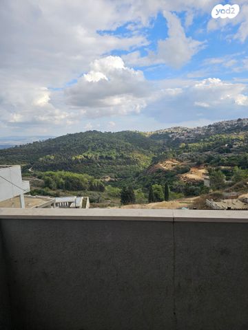 דירה, שדרות אבא חושי 1, עספיא, עספיא