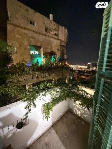 דירה, הס 27, הדר עליון, חיפה