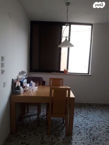 דירה, בנימין זאב באכר 35, תל חיים, תל אביב יפו