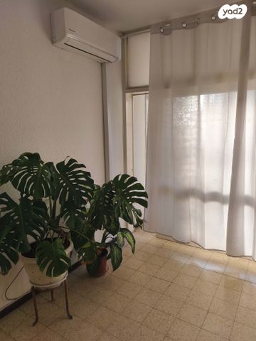 יששכר סיטקוב 2