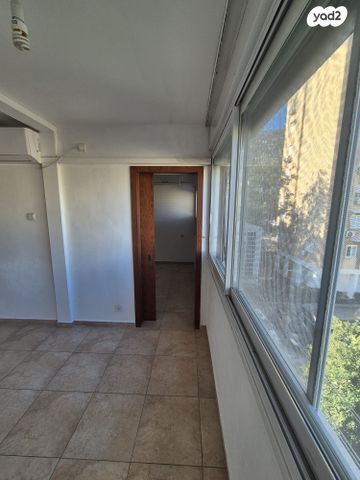 דירה, שדרות ההגנה 49, קרית אליעזר, חיפה