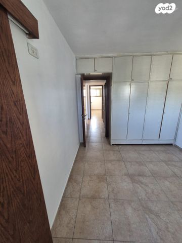 דירה, שדרות ההגנה 49, קרית אליעזר, חיפה