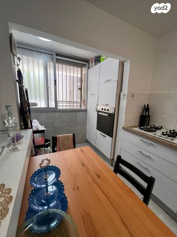 דירה, בורוכוב 14, רמת ורבר, פתח תקווה