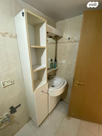 מרתף/ פרטר, אורן 1, שדי חמד, שדי חמד