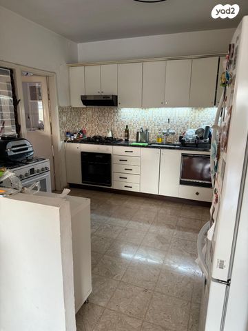 דירה, שלום אש 22, הדר יוסף, תל אביב יפו