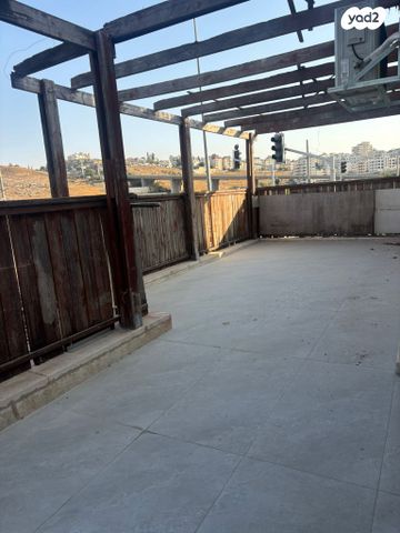 דירת גן, שמואל תמיר כצנלסון 2, פסגת זאב, ירושלים