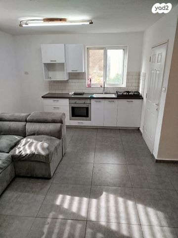 יחידת דיור, הנגב 68, רובע ד', אריאל