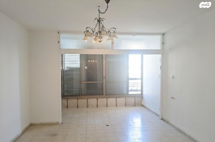 דרך עכו חיפה 56