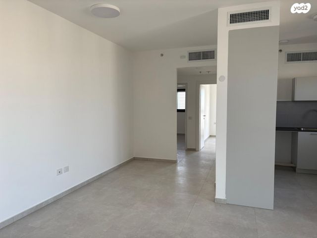 דירה, דרך זאב ז'בוטינסקי 10, לב המושבה / מרכז העיר, פתח תקווה