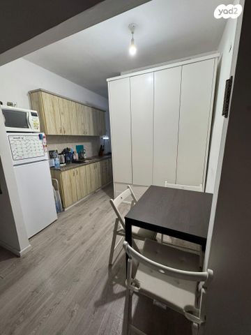 דירה, החשמונאים 42, לב העיר, בת ים