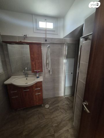 דירה, שדרות ההגנה 49, קרית אליעזר, חיפה