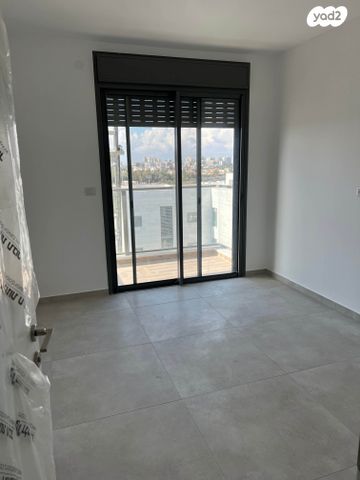 דירה, אהוד מנור 1, נאות אפק, אפקה, קרית ביאליק