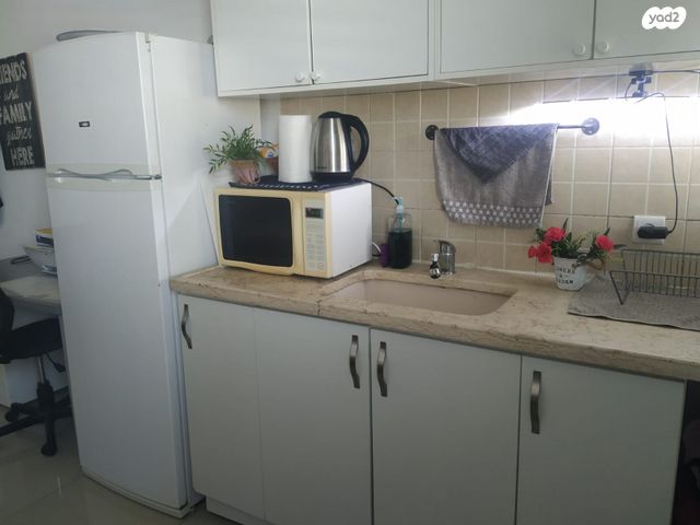 יחידת דיור, הגיבורים 71, העיר התחתית, ואדי סאליב, חיפה