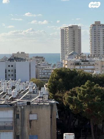 דירה, החשמונאים 42, לב העיר, בת ים