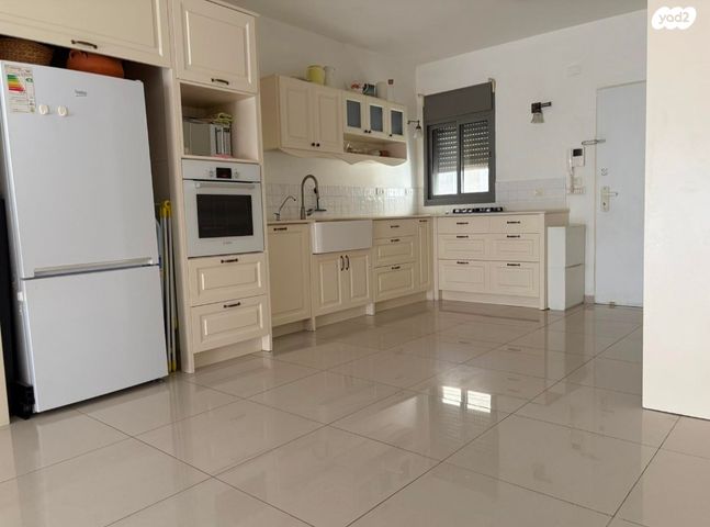 דירה, רש"י 10, נחלת גנים, רמת גן