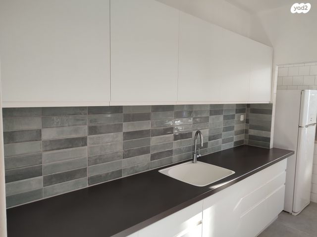 בנימין מטודלה 35