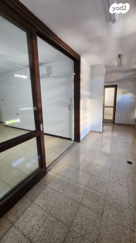 דירה, גאולים 48, נאות שושנים, חולון