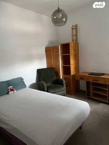 דירה, שדרות מנחם בגין 35, גבעת אולגה, חדרה