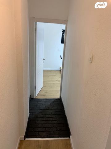 דירה, הרצל 187, ב' / צפון מערב העיר, רחובות