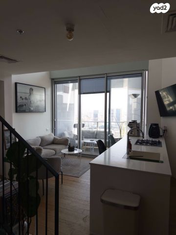 גרציאני יצחק 8