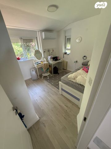 סאבלט, גולדה מאיר 17, רמת גולדה, חיפה