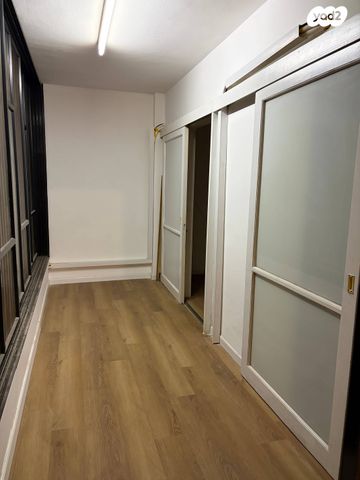 דירה, ההסתדרות 92, נאות שושנים, חולון