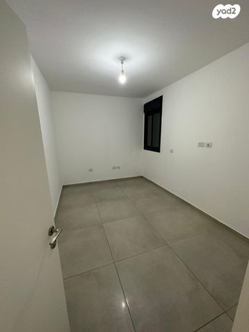 דירה, פרדה יזדאו אקלום 15, עפולה הצעירה, עפולה