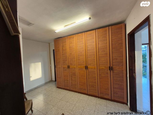 דו משפחתי, גלעד 31, נירית, נירית