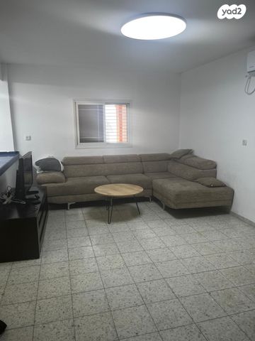 דו משפחתי, אהבת ציון 50, שיכון ג, טבריה