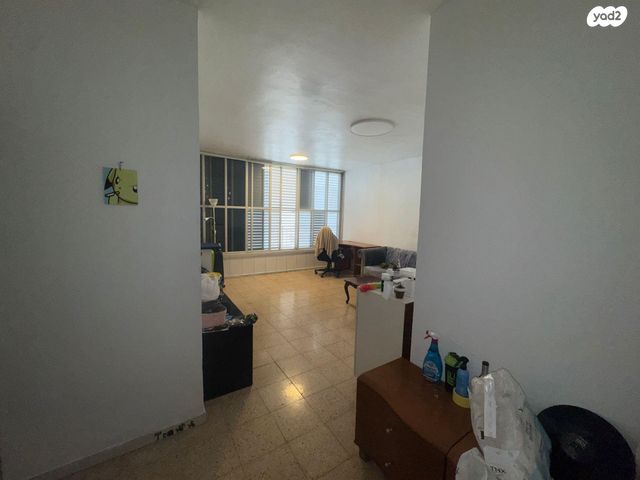 דירה, פתח תקווה 10, מרכז, קרית עבודה, חולון