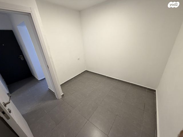 דירה, הנדיב 4, שכונה ג', באר שבע