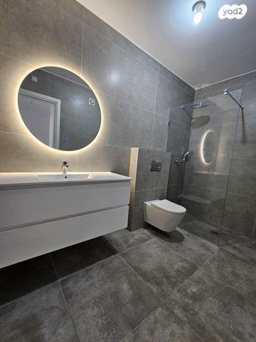 בית פרטי/ קוטג', פנחס נבון 1, נאות שקד, ירוחם