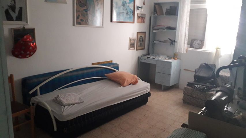 דירה, הגדוד העברי 6, השופטים צפון, רמלה