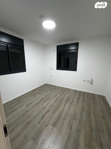 דירה, הגפן 4, כרמי הנדיב, אחוזת רוטנר, קרית מלאכי