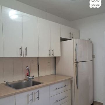 מבוא הנרקיס 11