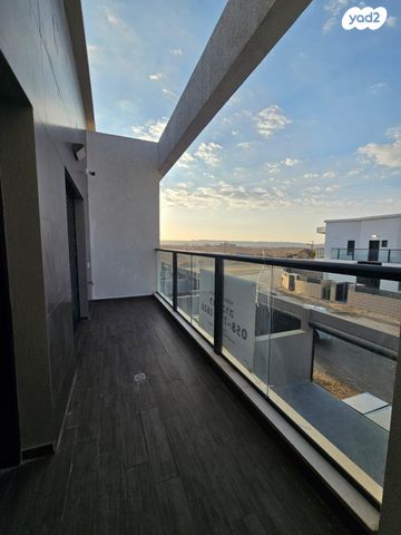 בית פרטי/ קוטג', פנחס נבון 1, נאות שקד, ירוחם