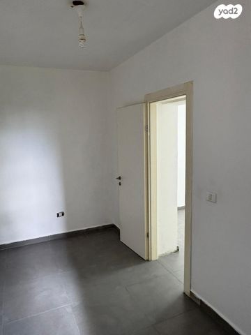 דירה, הדגל העברי 5, כצנלסון, ראשון לציון