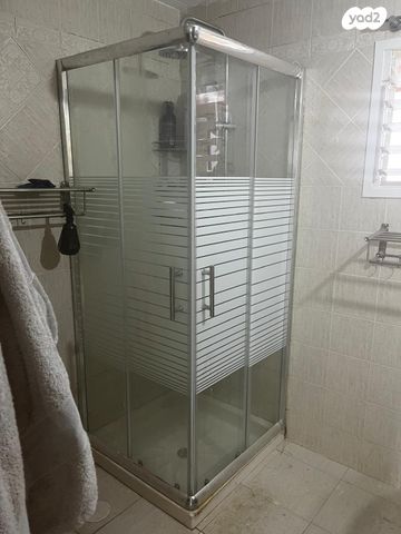 דו משפחתי, אהבת ציון 50, שיכון ג, טבריה